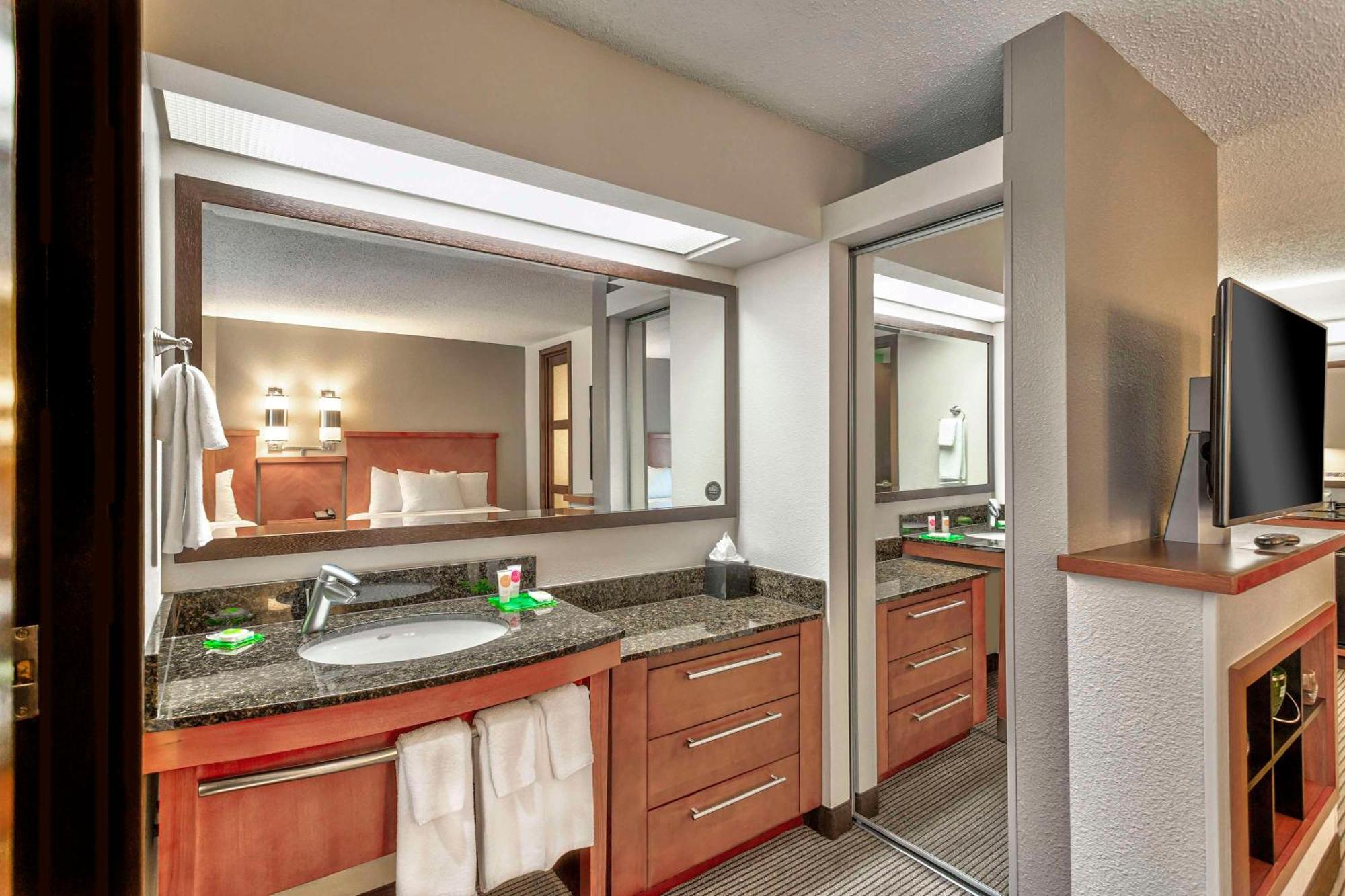 Hyatt Place Kansas City/Overland Park/Convention Center Dış mekan fotoğraf