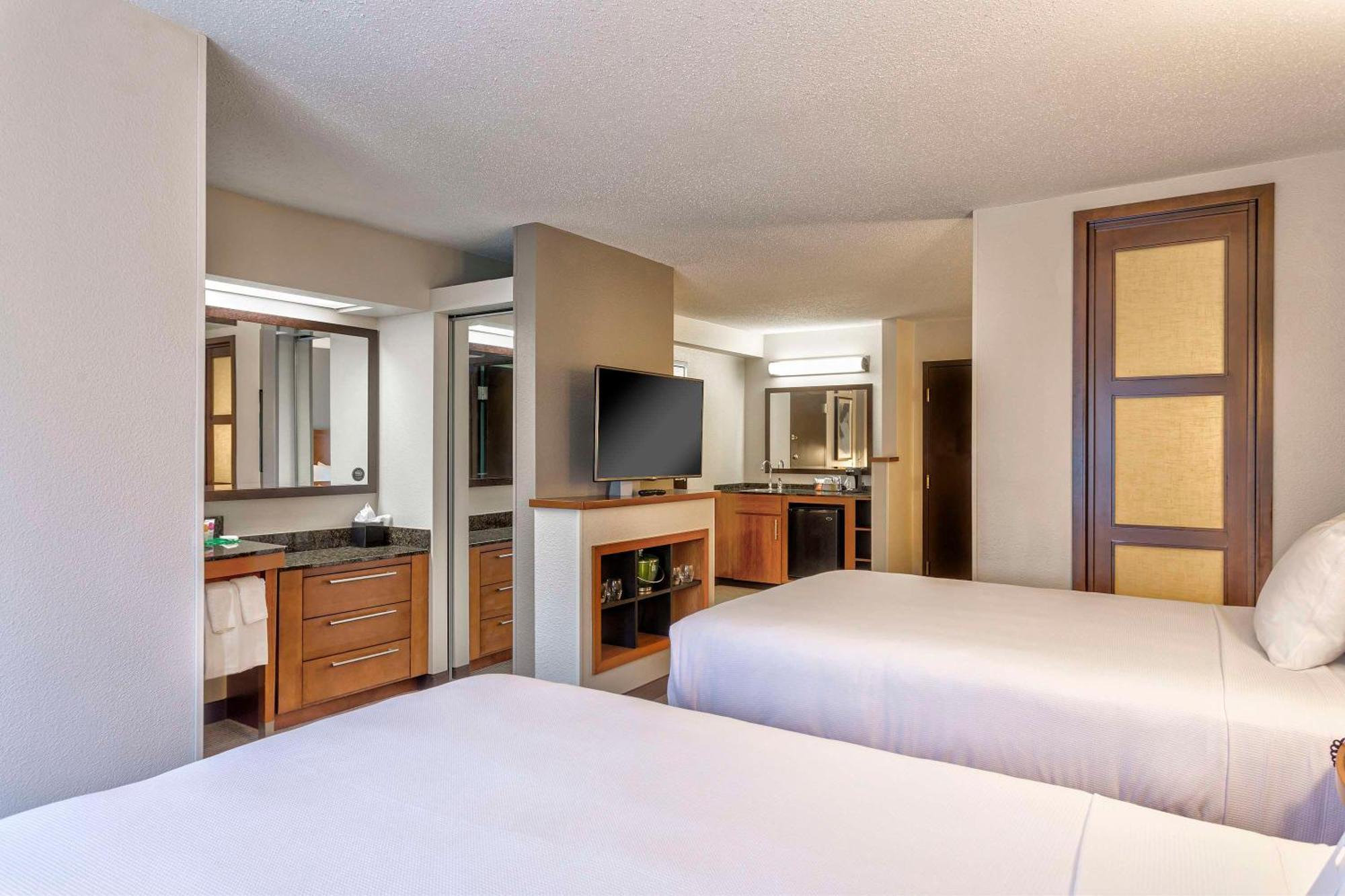 Hyatt Place Kansas City/Overland Park/Convention Center Dış mekan fotoğraf