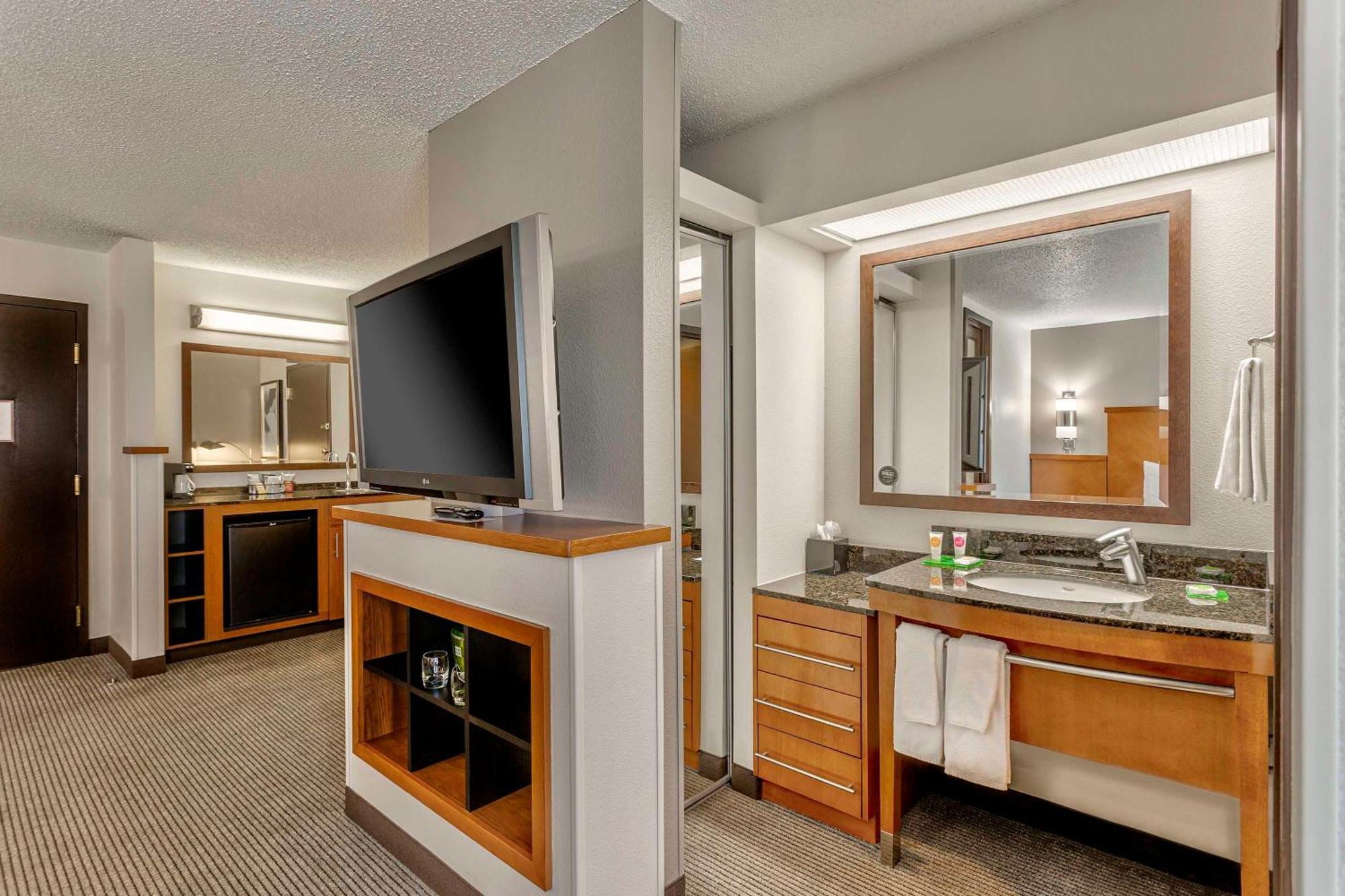 Hyatt Place Kansas City/Overland Park/Convention Center Dış mekan fotoğraf