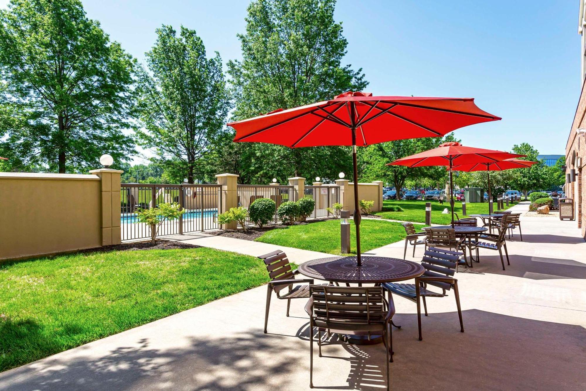Hyatt Place Kansas City/Overland Park/Convention Center Dış mekan fotoğraf