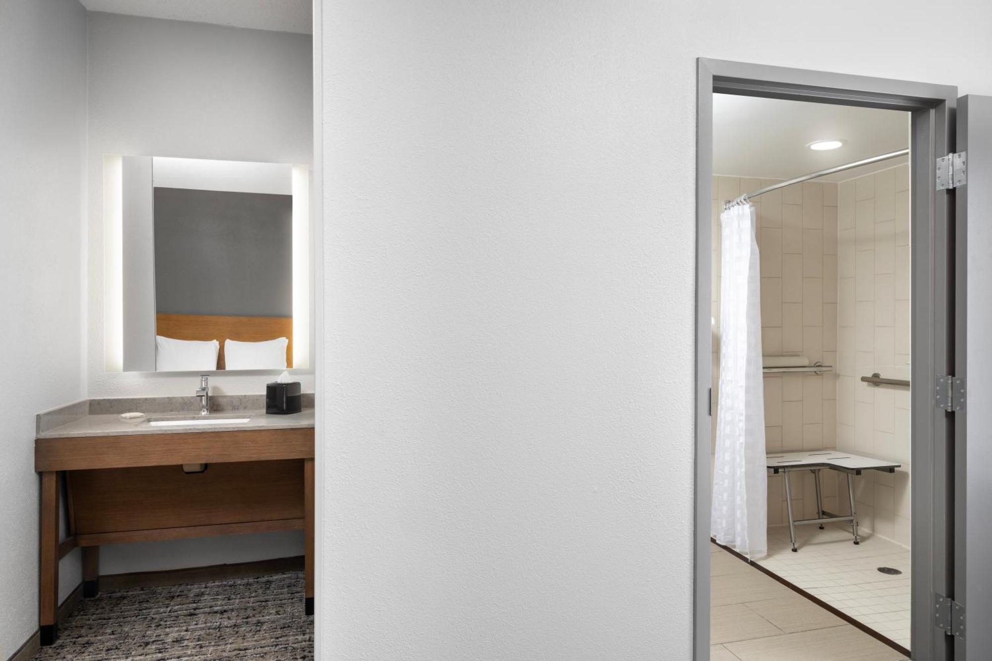 Hyatt Place Kansas City/Overland Park/Convention Center Dış mekan fotoğraf